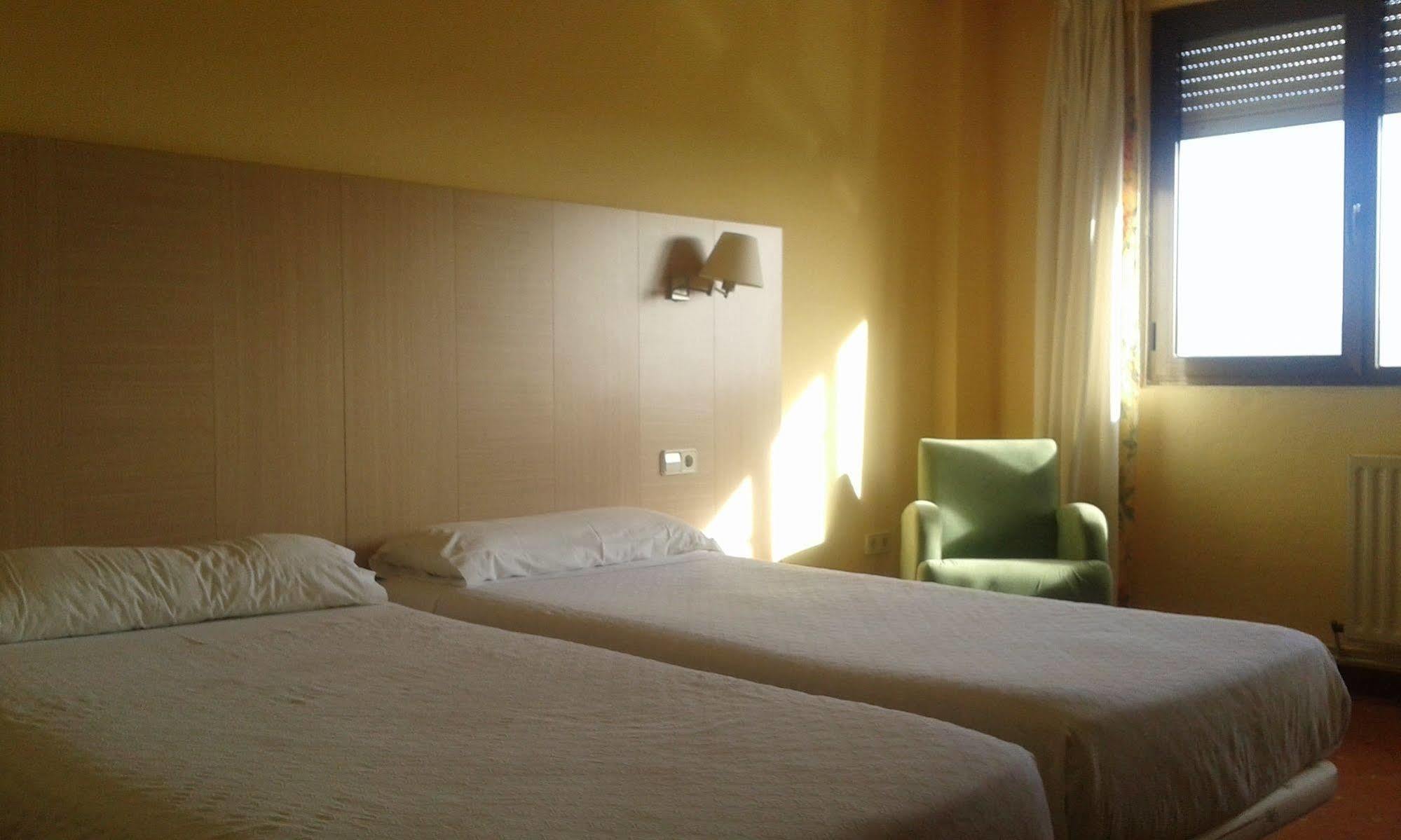 Hotel San Millan Santander Exterior photo