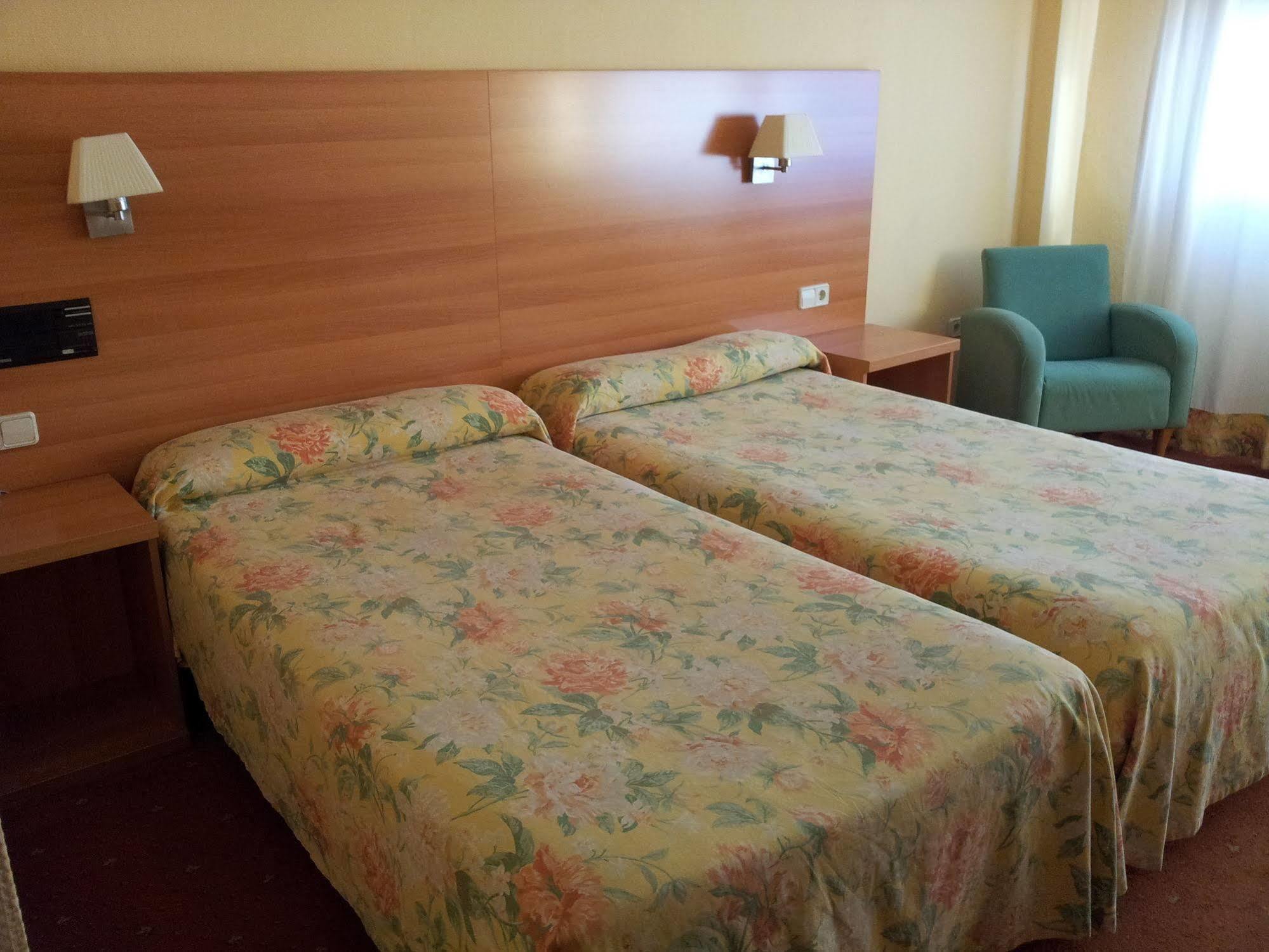 Hotel San Millan Santander Exterior photo